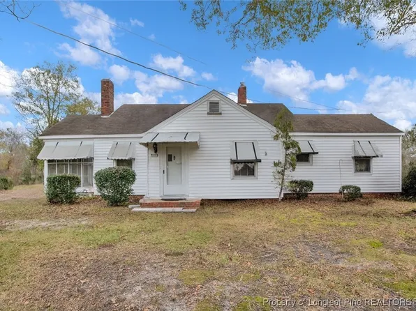 1591 S Creek Rd, Orrum, NC 28369