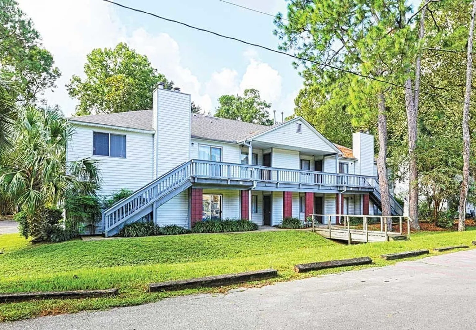 2 bed, 2.0 bath, 1000 sqft, $1,150 — Photo 3