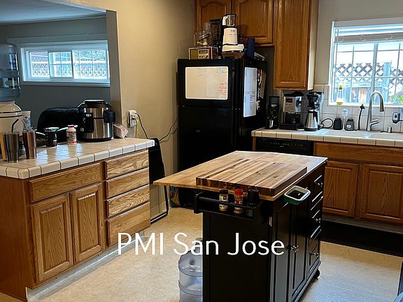 36090 Sandalwood St - Kitchen 2_07302024