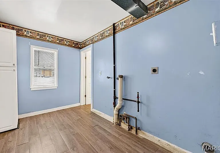 815 Cornell Ave — Photo 13
