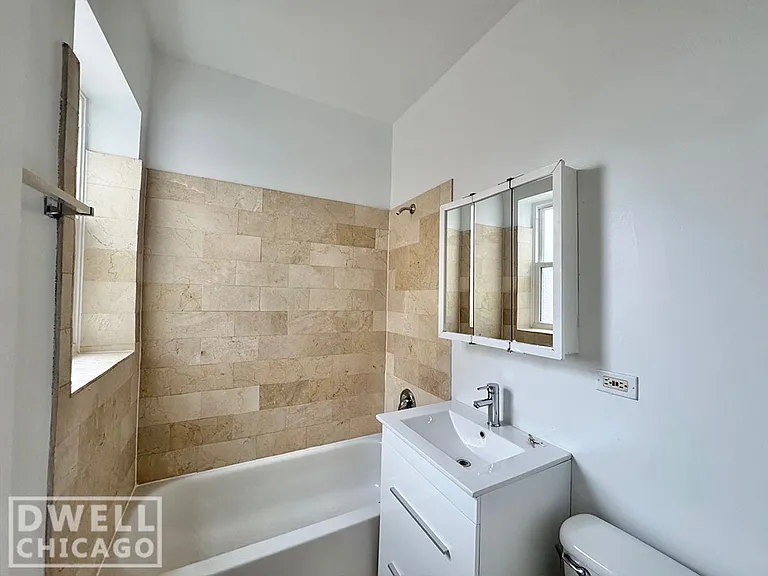 3531 W Fullerton Ave #2 — Photo 6