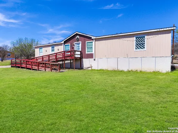 364 County Road 5635, Castroville, TX 78009