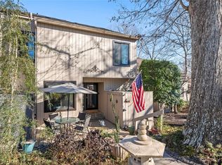 73 Ridgeport Rd, Lake Wylie, SC 29710