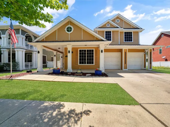 1413 Stone Mountain Pkwy, Aubrey, TX 76227