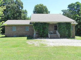 764 Sugartown Ridge Ln, Gainesboro, TN 38562