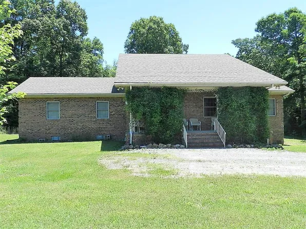 764 Sugartown Ridge Ln, Gainesboro, TN 38562