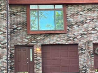 207L Pleasant Valley Rd, Jeannette, PA 15644