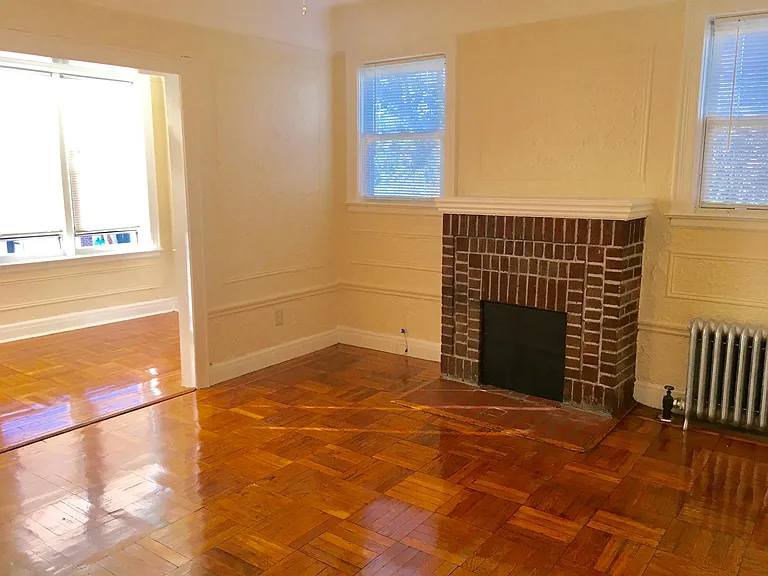 Tibbetts Rd — Photo 3