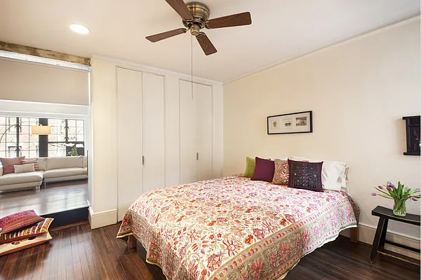 Sold by Stribling | media 13