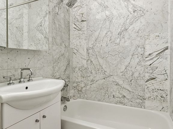 5th image of 67 Wall St APT 23B