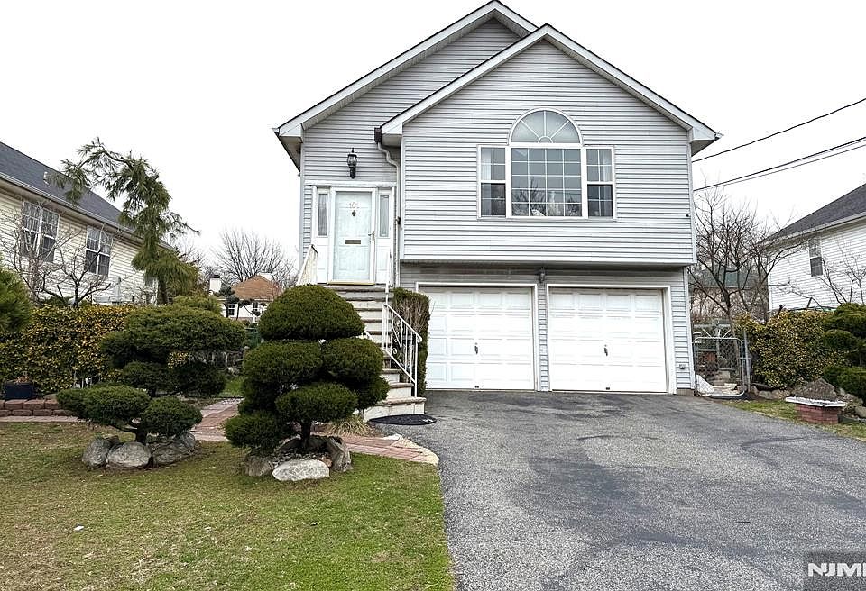 1st image of 101 Phelps Ave