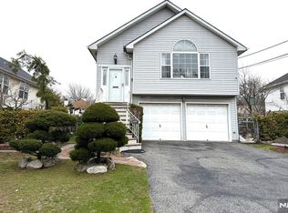 101 Phelps Ave, Englewood, NJ 07631