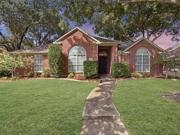 1905 Greenhill Dr, Rowlett, TX 75088