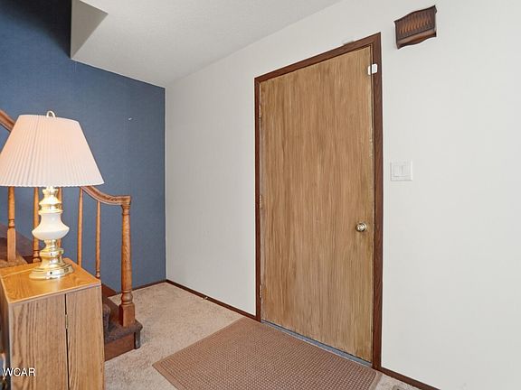 5th image of 3137 Thorndyke Dr