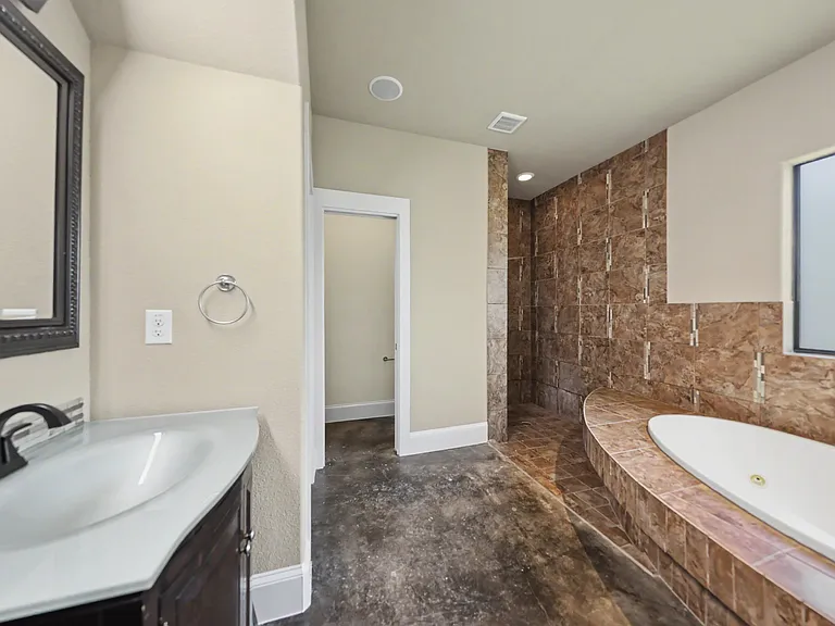 5405 Weeping Oak Dr — Photo 17