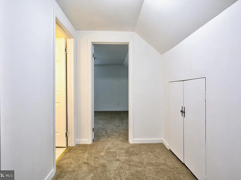 342 Sherry Ln — Photo 25