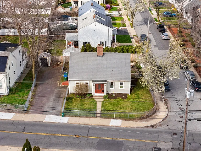 306 Riverside Ave #LEFT — Photo 10