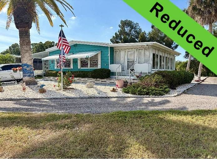 1st image of 445 Cobia Ave
