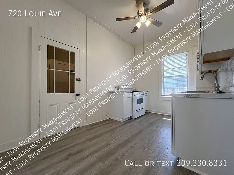 720 W Louie Ave — Photo 16