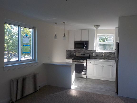 4th image of 72-01 Little Neck Pkwy Floor 2