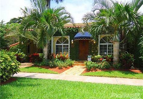 1st image of 315 Viscaya Ave