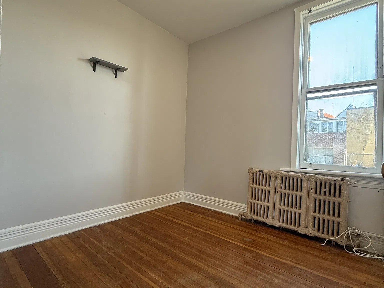 6 W Lawrence St — Photo 4