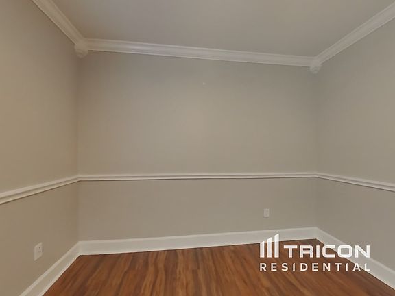 5th image of 22822 Brafferton Ln