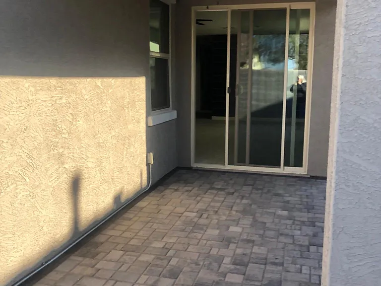 17654 W Hubbard Dr — Photo 5