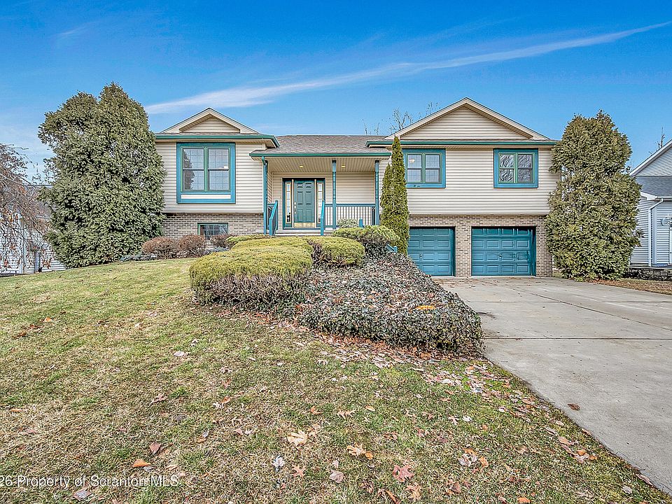 1st image of 936 Katherine Dr