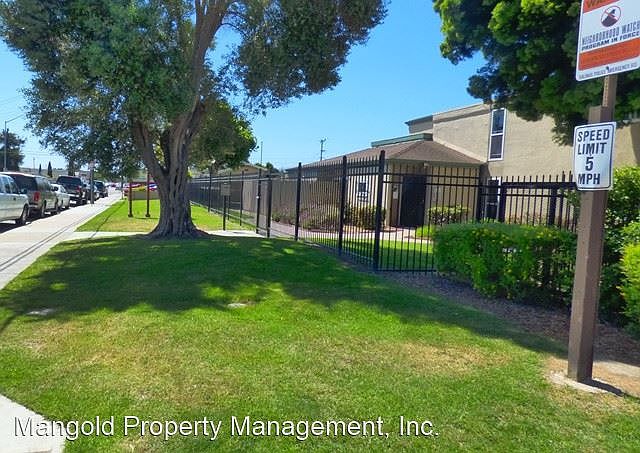 2nd image of 1112 Del Monte Ave #58