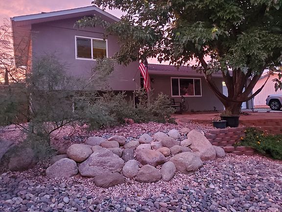 2nd image of 353 E Urie North Dr
