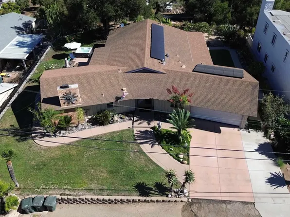 1049 W 5th Ave W, Escondido, CA 92025