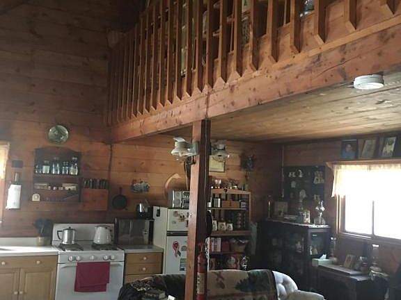 4th image of 31128 River Bend Dr