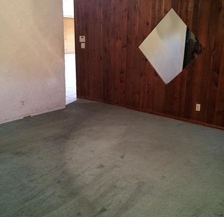 5th image of 164 NW 15th Pl