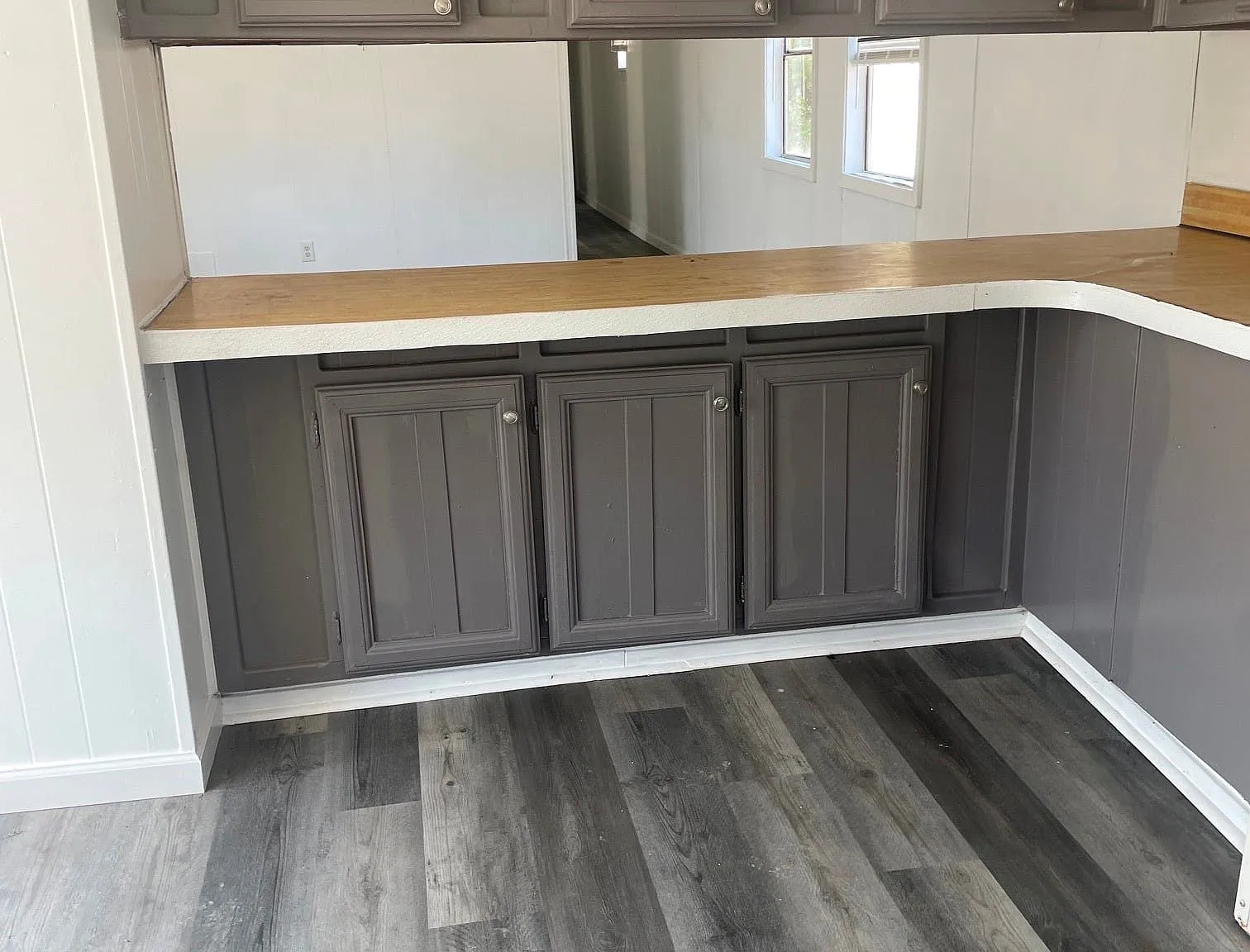 3 bed, 1.0 bath, 1008 sqft, $1,250 — Photo 3