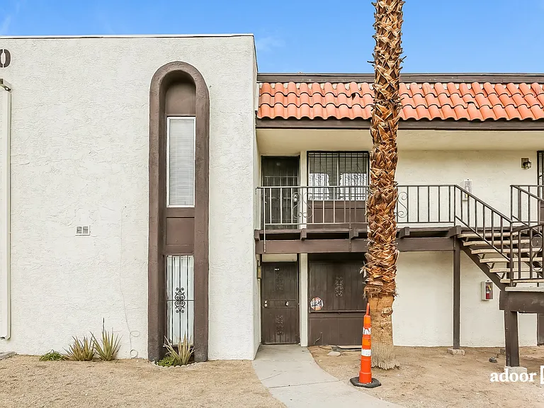 1405 Vegas Valley Dr #198 — Photo 2