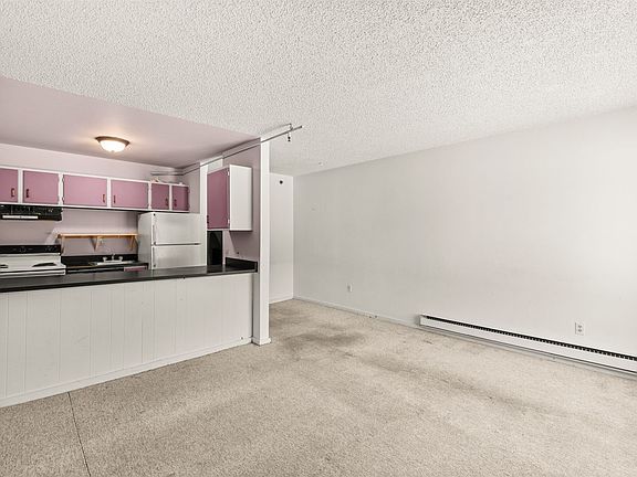 2nd image of 110 S Park Avenue UNIT 106