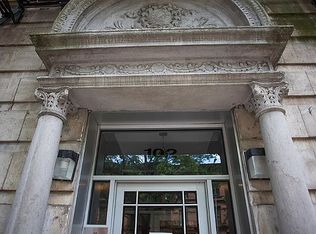 102 Macon St APT 5, Brooklyn, NY 11216