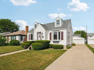7813 28th AVENUE, Kenosha, WI, 53143