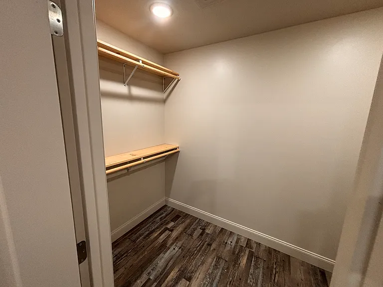 1212 Helton St — Photo 12