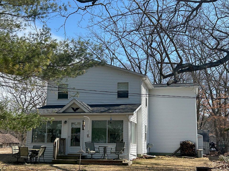 1st image of 11035 1st St