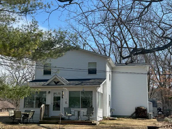 11035 1st St, Mecosta, MI 49332