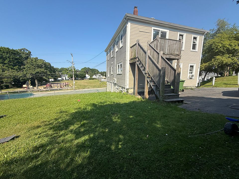 1st image of 218 Standish Ave #2