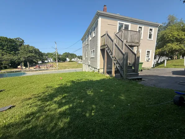 218 Standish Ave #2, Plymouth, MA 02360