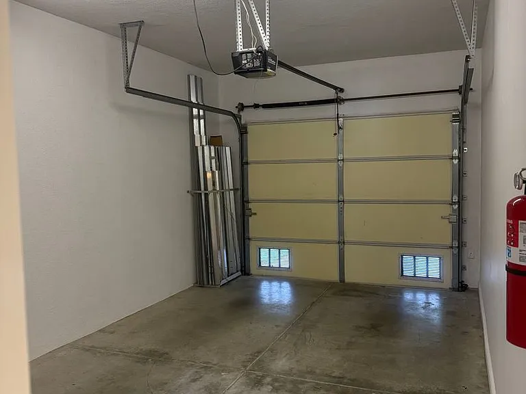 1603 Napoli Dr W — Photo 18