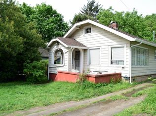 829 17th St NE, Salem, OR