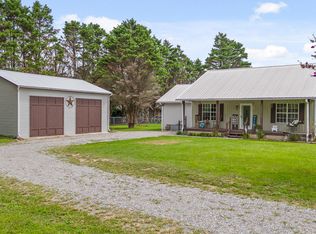 174 Ada Lois Ln, Trenton, GA 30752