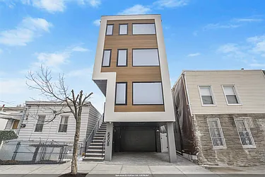 5508 Madison Street, #UNIT3