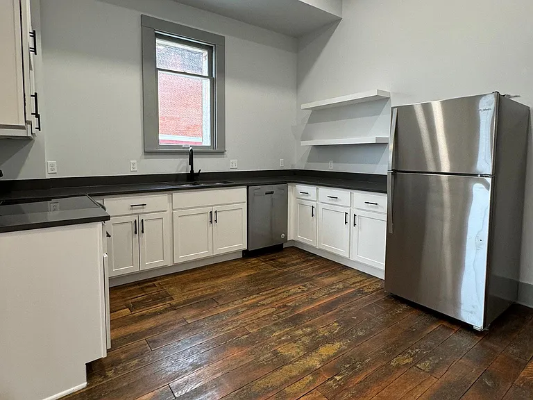 424 Main St #3A — Photo 6