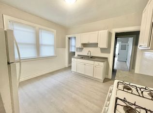 2626 N Fratney St #2626, Milwaukee, WI 53212